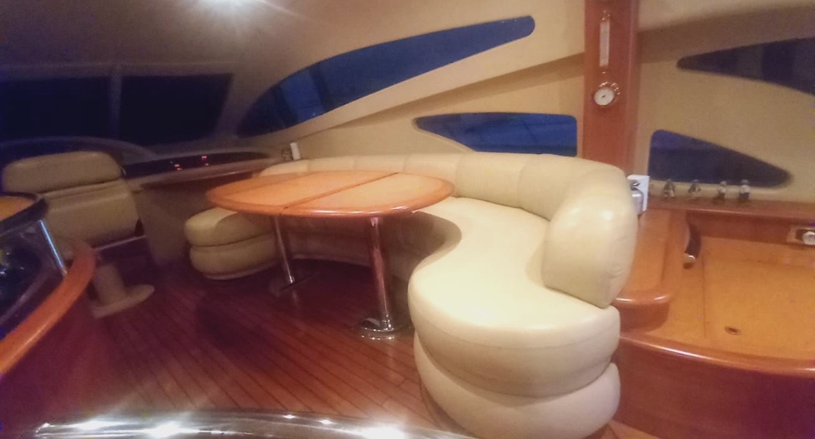 Yacht Cleaning